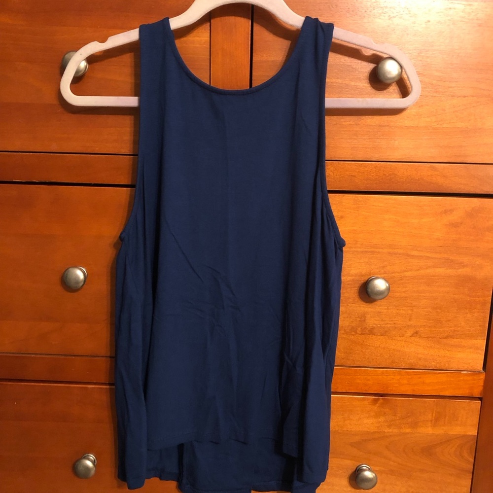 Ava sky tank rhyme size small